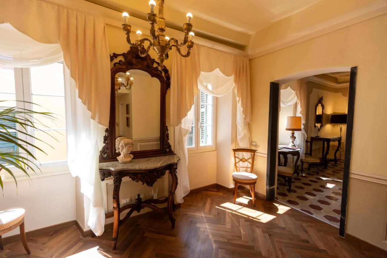 Hotel Palazzo Lari Sarzana Exterior foto