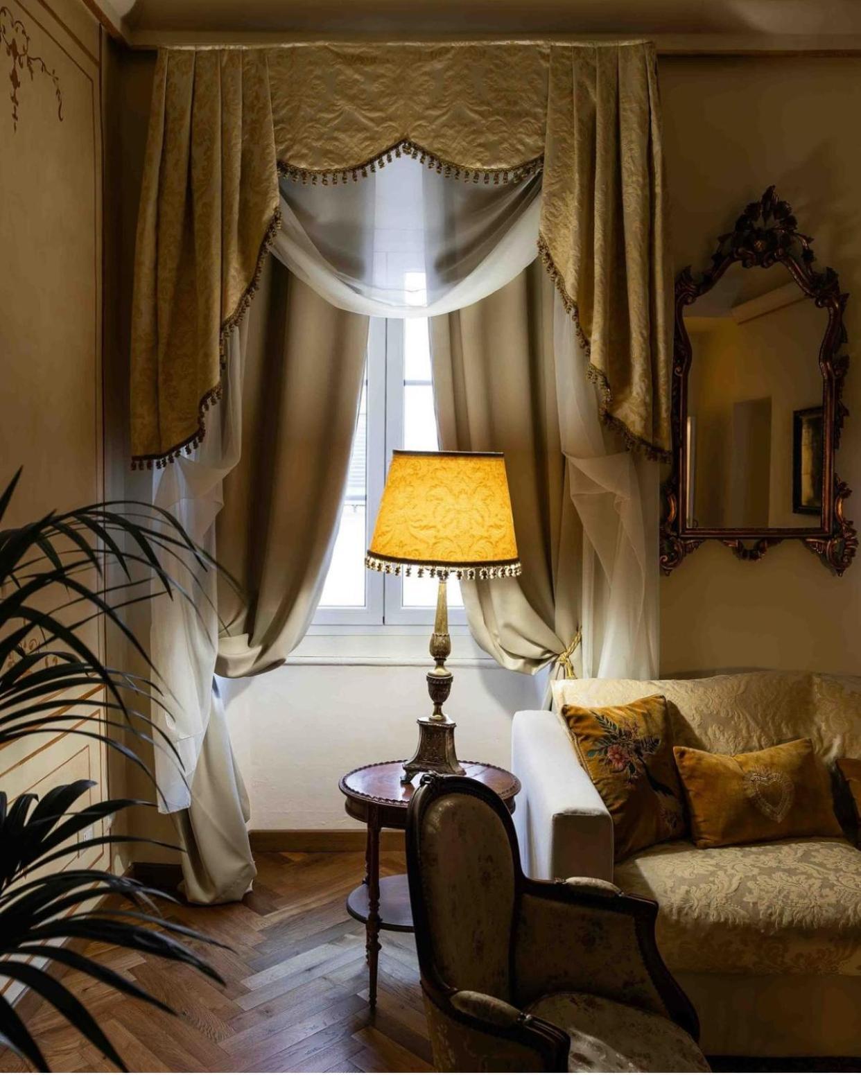 Hotel Palazzo Lari Sarzana Exterior foto