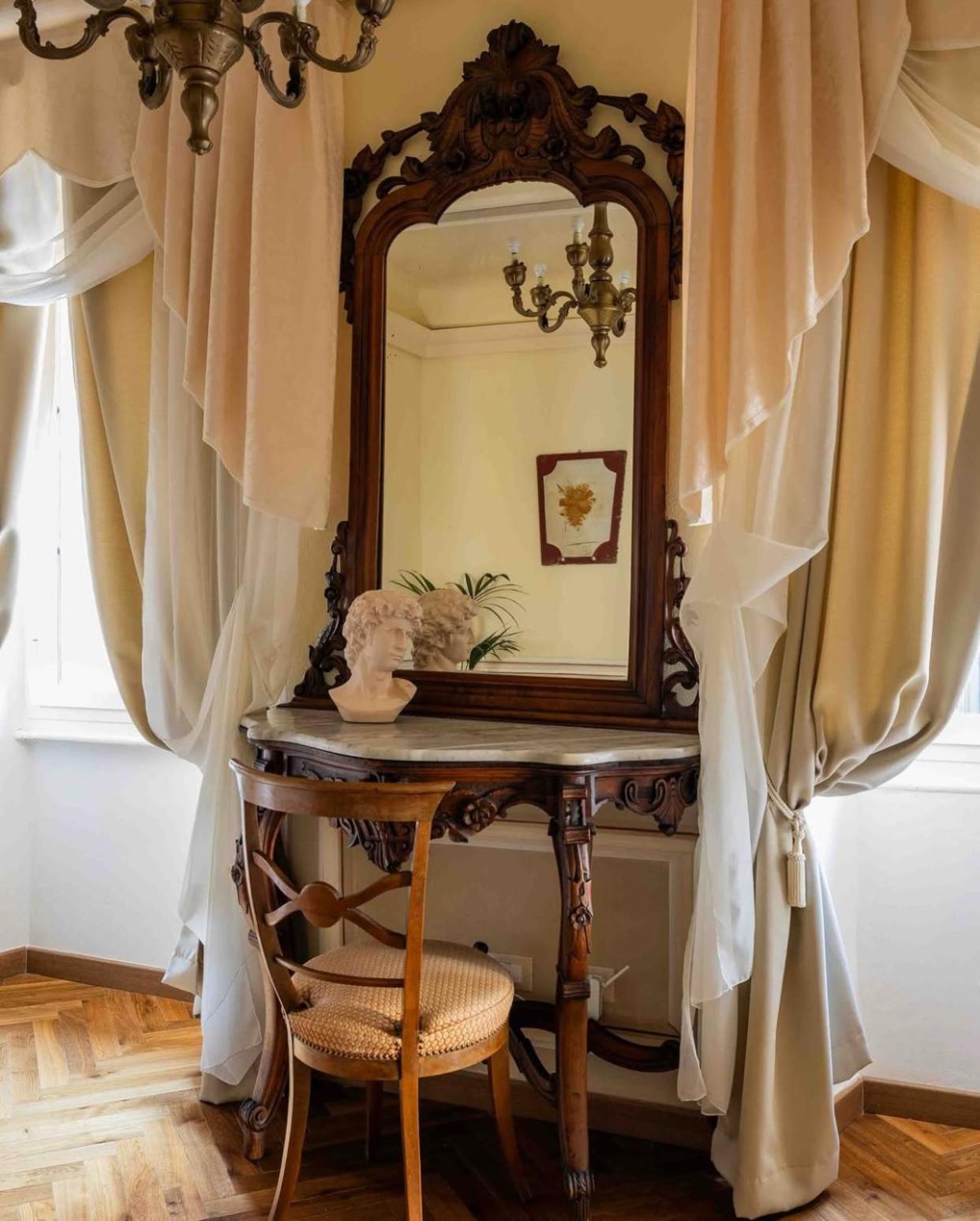 Hotel Palazzo Lari Sarzana Exterior foto