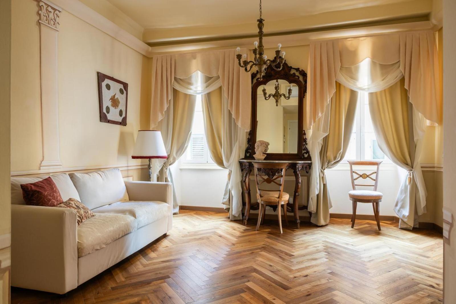 Hotel Palazzo Lari Sarzana Exterior foto